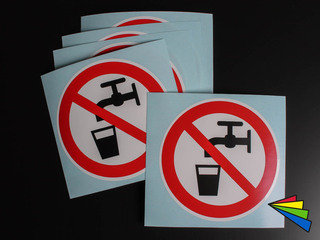 Verbods- en waarchuwingssticker geen drinkwaterkwaliteit